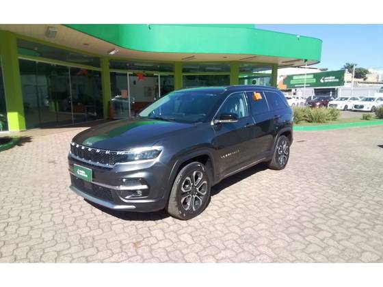 JEEP COMMANDER 1.3 T270 TURBO FLEX LIMITED AT6 JEEP COMMANDER 1.3 T270 TURBO FLEX LIMITED AT6